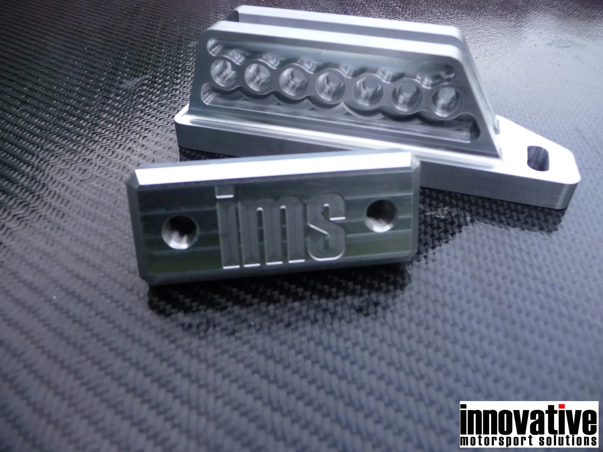Adjustable rear anti-roll bar mount - Subaru