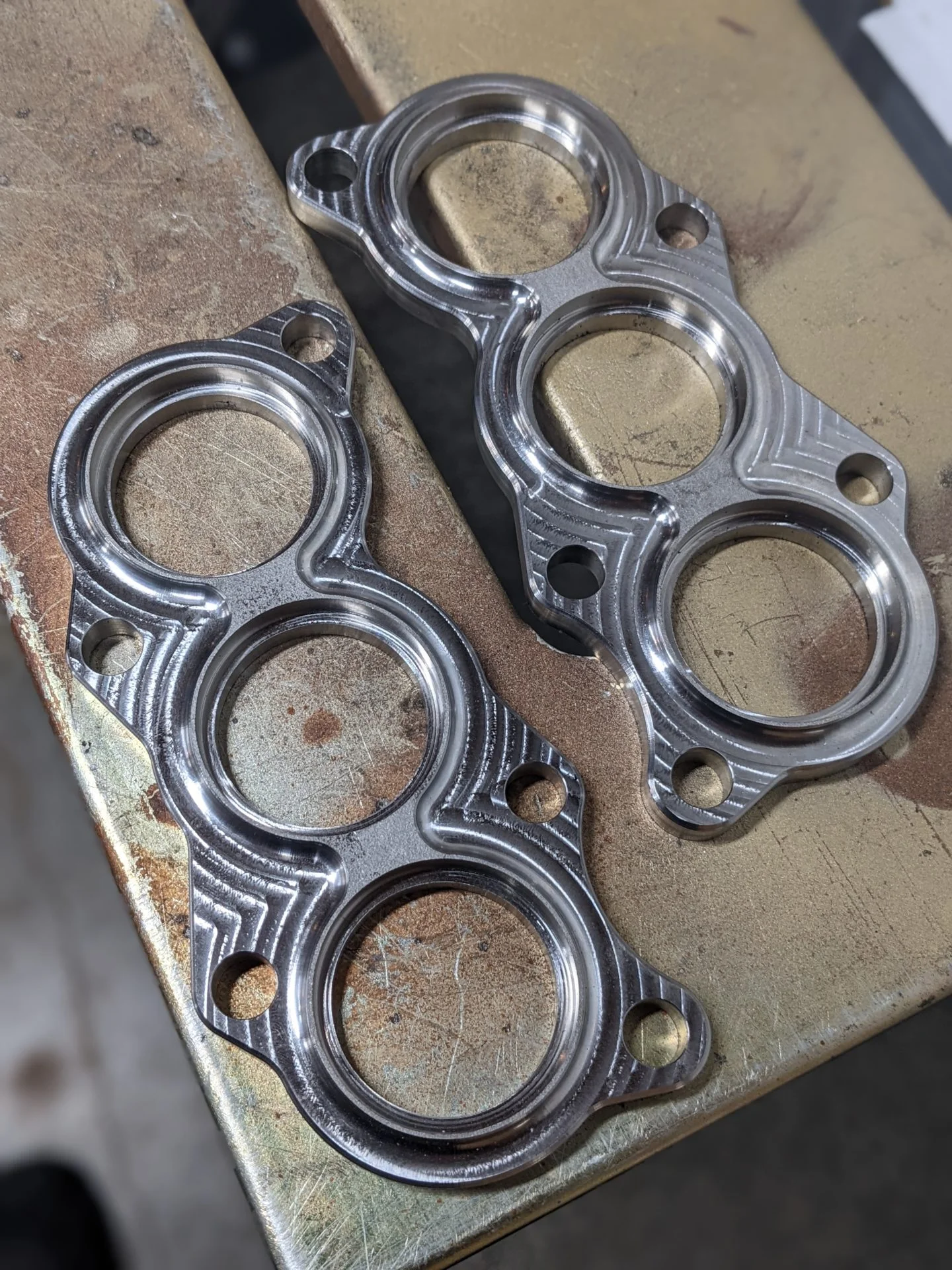 EZ30 'R' Exhaust Flanges - Image 3